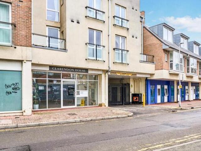House for sale in Kingston Upon Thames, Greater London