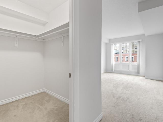 Apartment for rent in Mulhurst Bay, Ontario