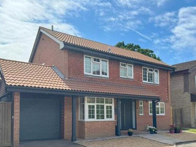 House for sale in Lymington, New Forest