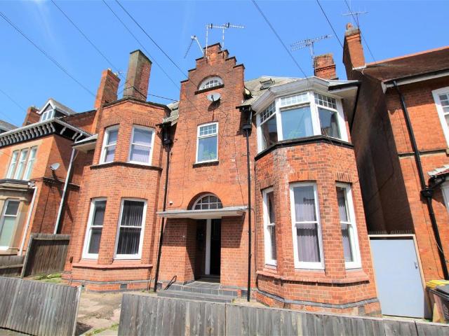 Apartment for rent in Clarendon Park, Leicester
