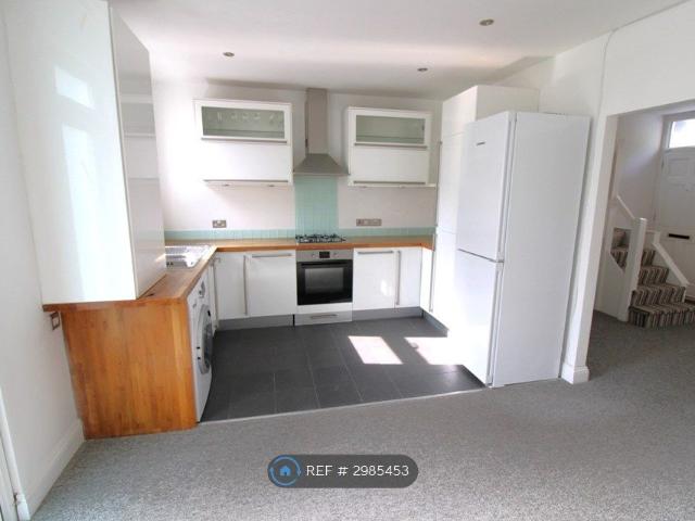 House for rent in Aldrington