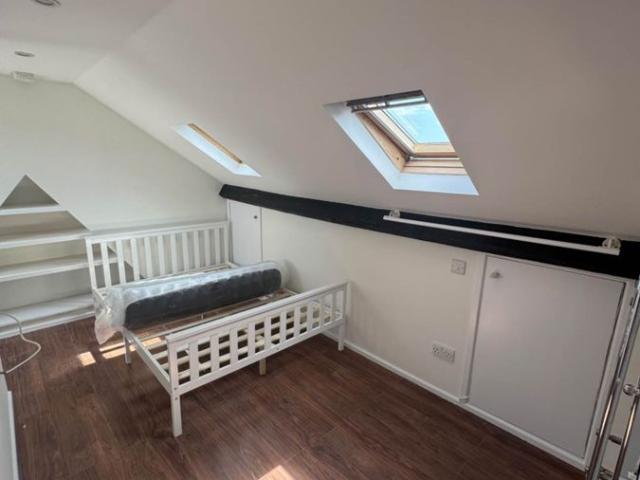 Room for rent in Elstree and Borehamwood, Borehamwood