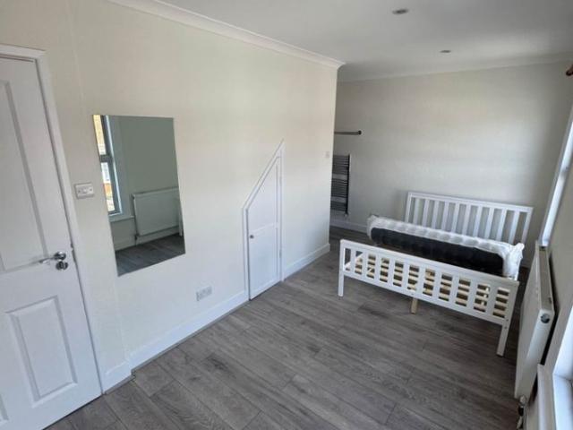 Room for rent in Elstree and Borehamwood, Borehamwood