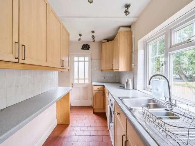House for rent in High Wycombe, Totteridge