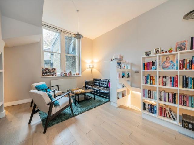 Apartment for rent in Cat Hill, Isle Of Man