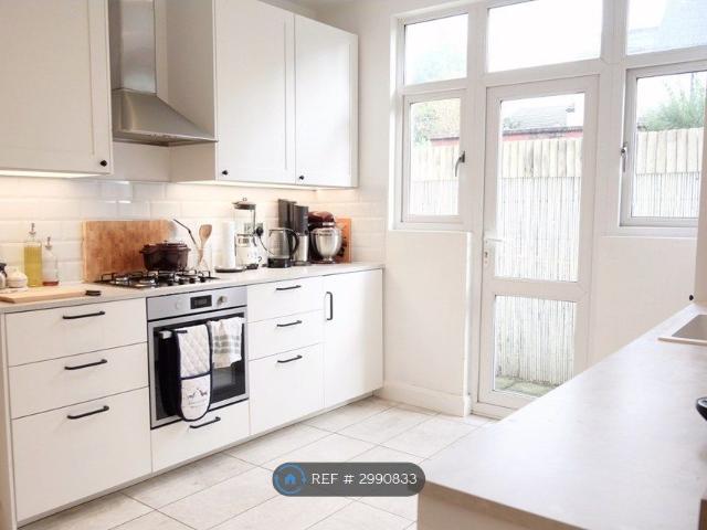 House for rent in London Borough of Merton, Collier's Wood