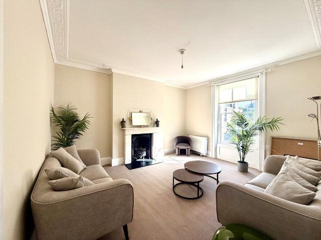 Apartment for rent in Notting Hill, Greater London