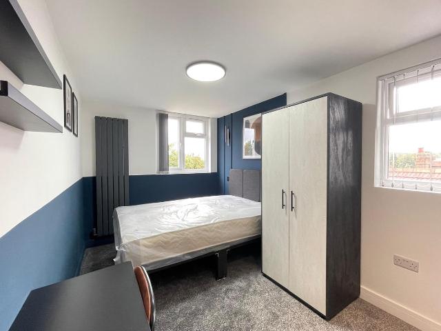 Studio for rent in Spring Park, Luton