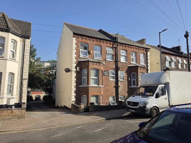 Apartment for rent in Spring Park, Luton