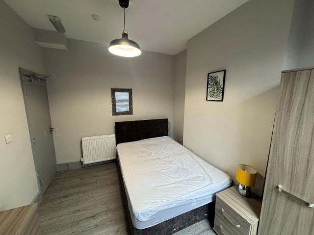 Room for rent in Georgia, Greater Manchester