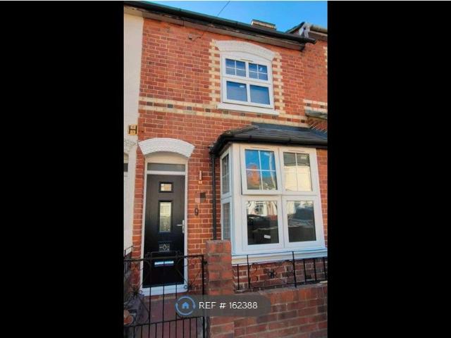 House for rent in Newtown, Reading