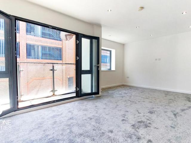 House for rent in Red Hill, Surrey