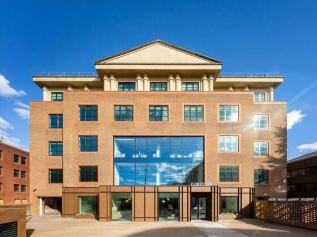 House for sale in North Watford, Hertfordshire
