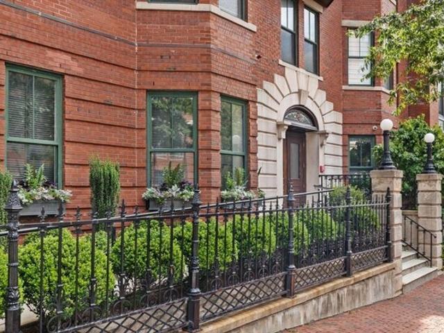 Condo for sale in Boston, South End