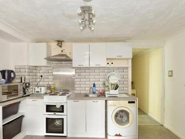 House for sale in Clarendon, Ash