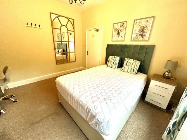Room for rent in Sydenham, Green Close