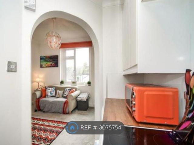 Studio for rent in Portslade by Sea, Hove