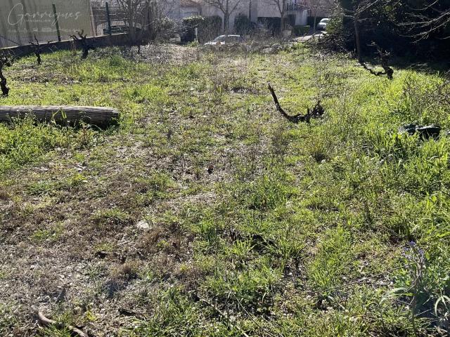 Terrain vente à Nîmes, Clarensac