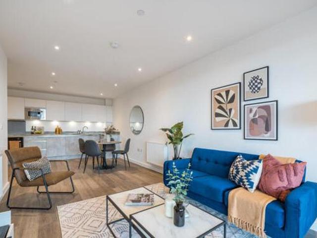 House for rent in Pouchen End, Hertfordshire