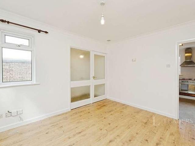 House for rent in Farnborough Park, Greater London