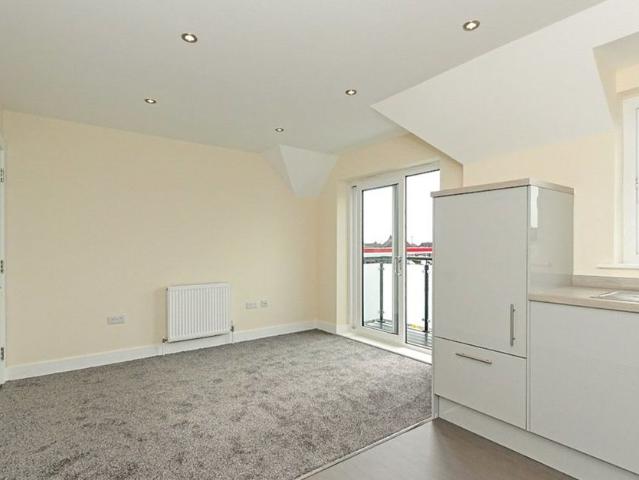 Apartment for rent in Chalkwell, Oad Street