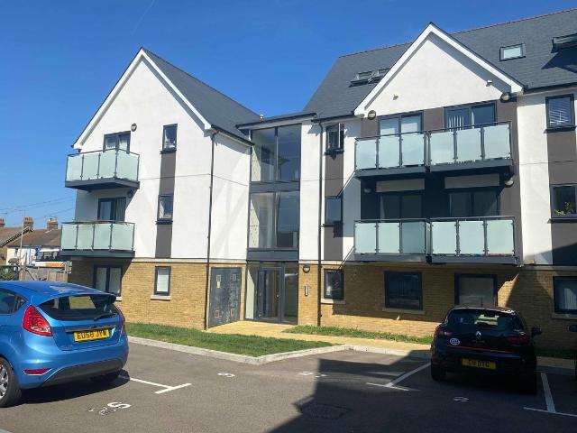 Apartment for rent in Grove Park, Oad Street
