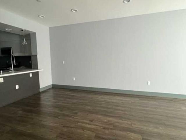 Apartment for rent in Canoga Park, California