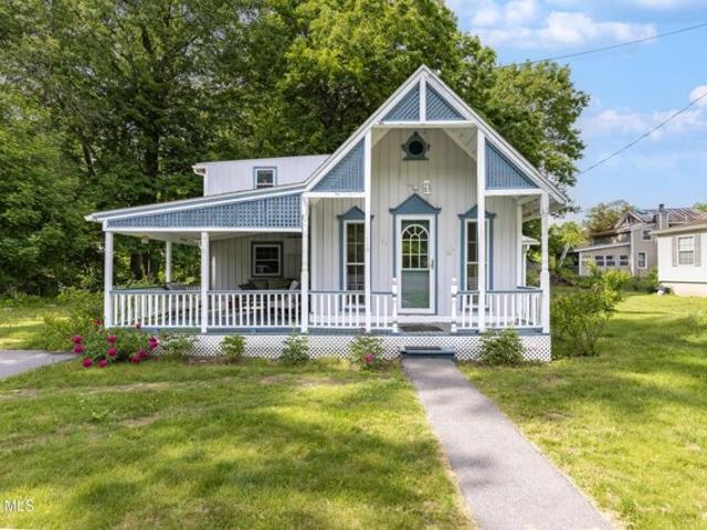 House for sale in Saratoga, New York