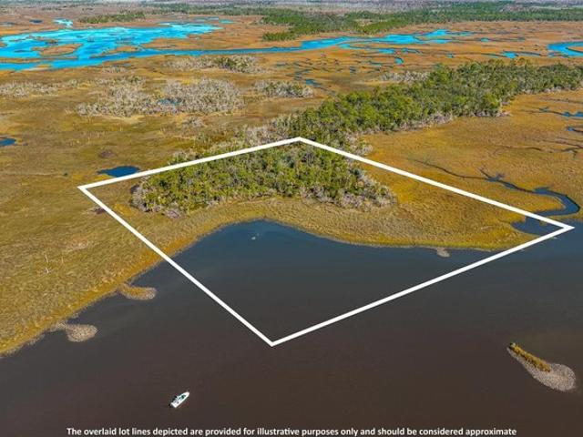 Land for sale in Cedar Key, Florida