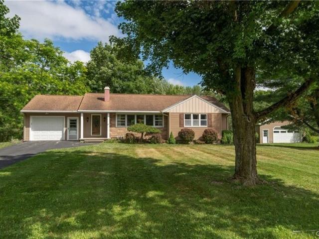 House for sale in Oneida, New York