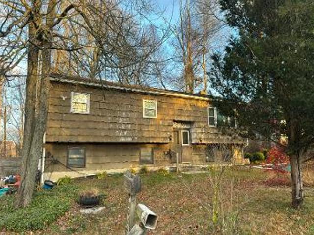 House for sale in New Fairfield, Connecticut