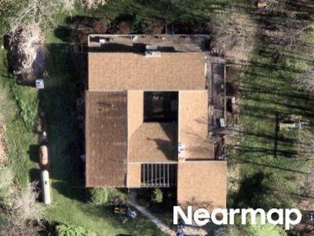 House for sale in Chardon, Ohio
