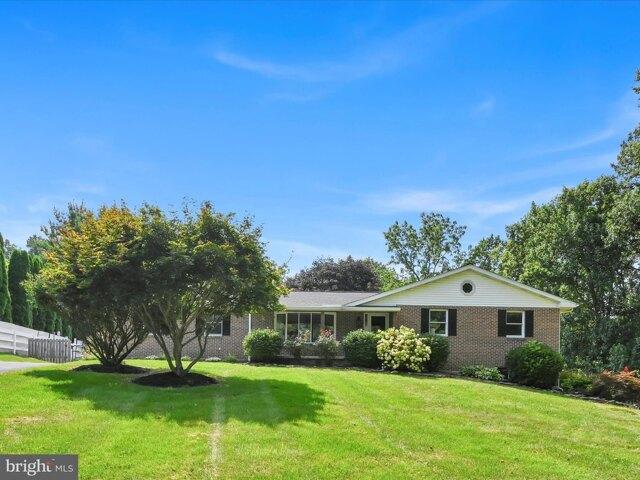 House for sale in Stewartstown