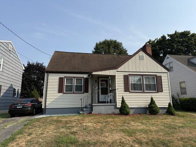 House for sale in Bridgeport