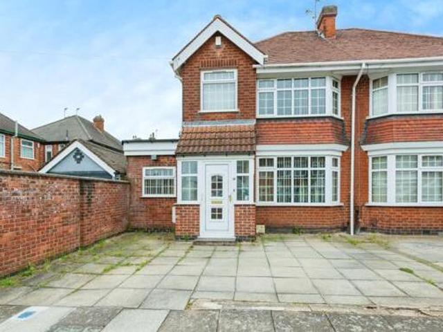 House for sale in Pinfold, Leicestershire