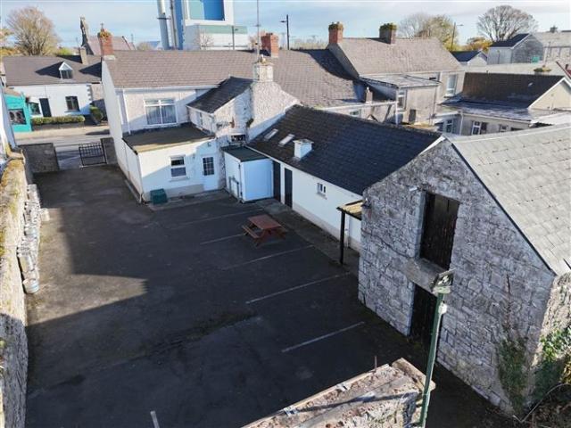 Detached House for sale in Longford
