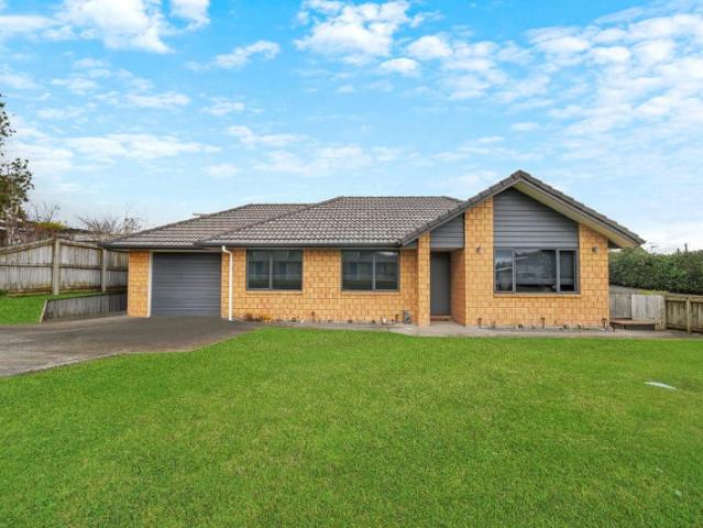 House for rent in Awhitu, Oroua County