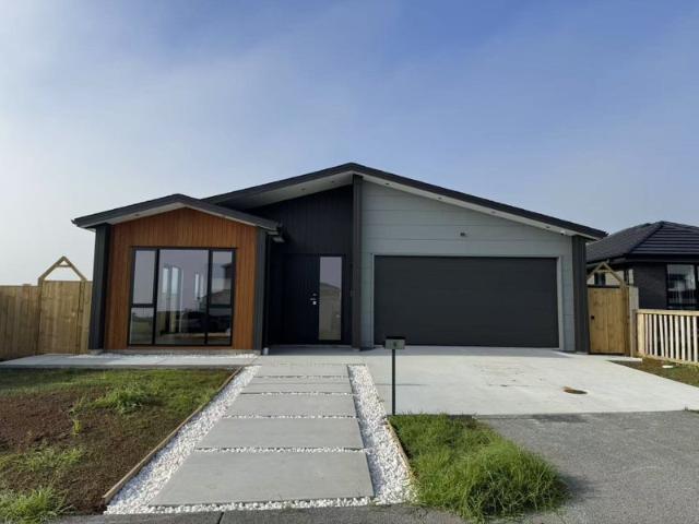 House for rent in Awhitu