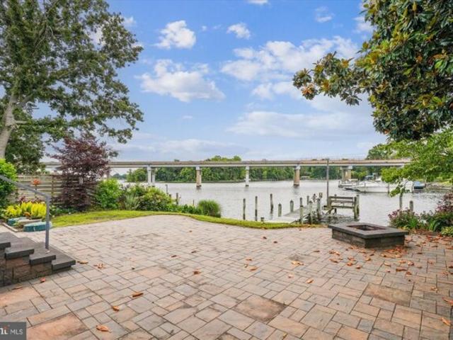House for sale in California, Maryland