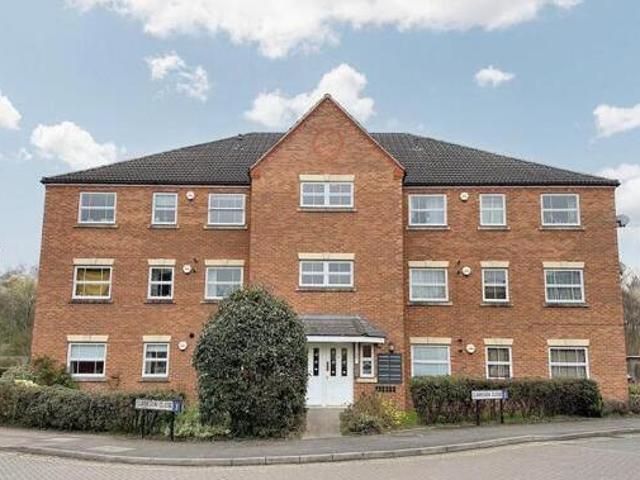 House for sale in Nuneaton, Nuneaton and Bedworth