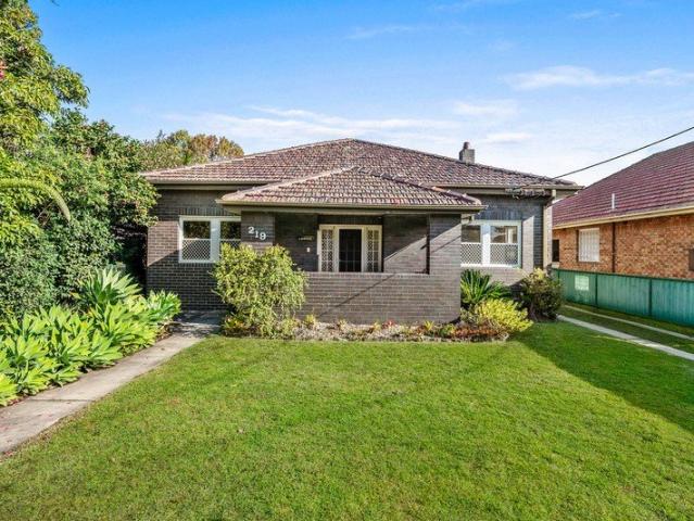 House for rent in Newcastle, Newcastle-Maitland