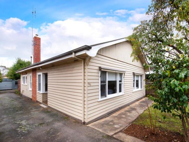 House for sale in Castlemaine, Victoria