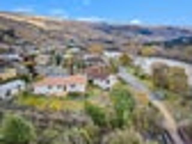 House for sale in Otakou