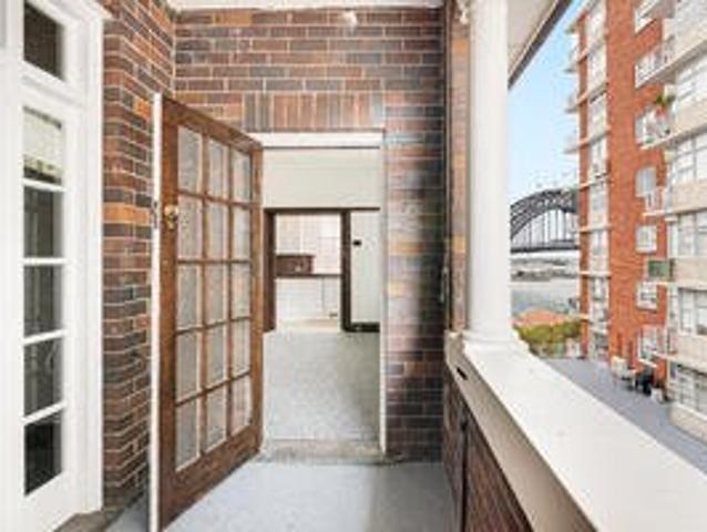 Apartment for rent in Lower North Shore, Sydney