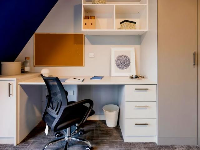 Apartment for rent in Westborough, Guildford