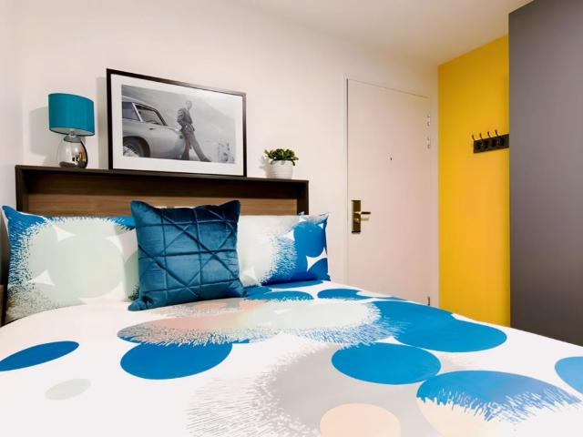 Room for rent in Pennycomequick, Plymouth