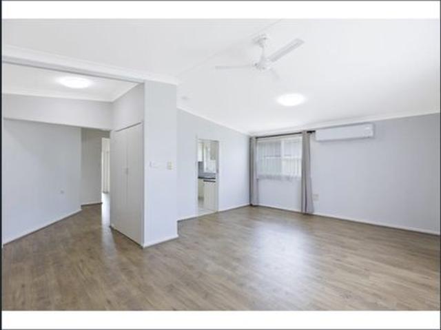 House for rent in Lake Haven, New South Wales