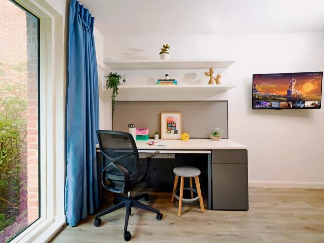 Studio for rent in Foss Islands, High Field
