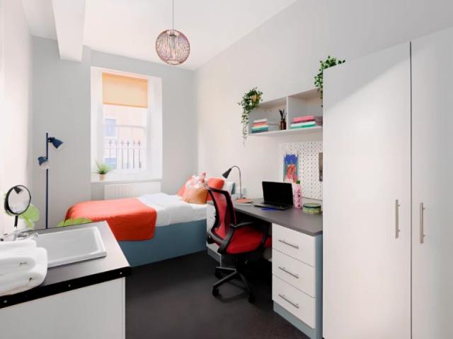 Room for rent in Westminster, Greater London