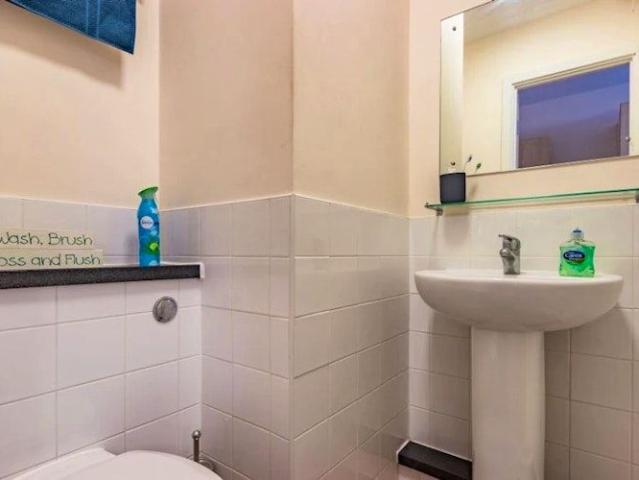 Studio for rent in Park Village, West Midlands